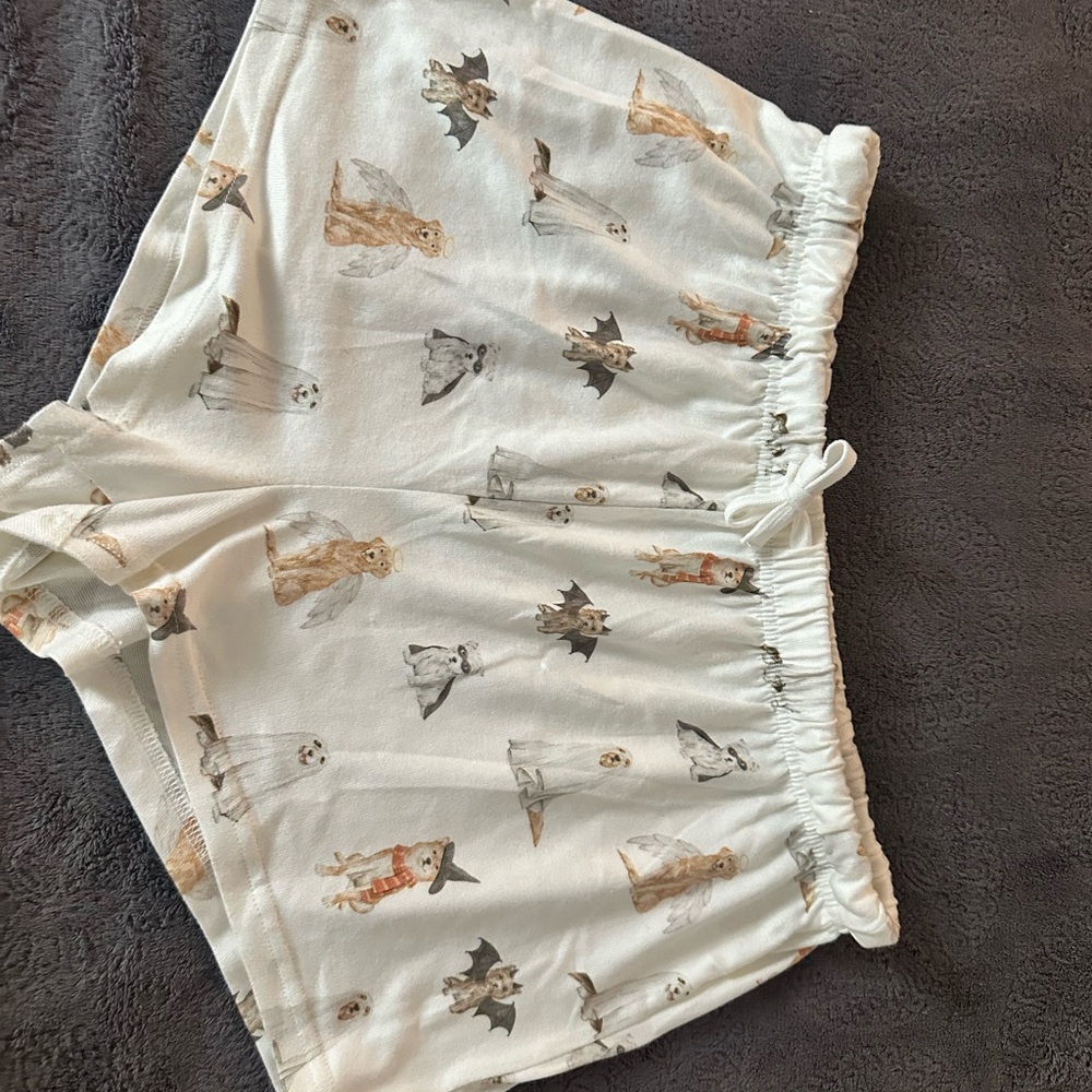 Women’s Z Supply Halloween Pet pajama bottoms. Super soft fabric